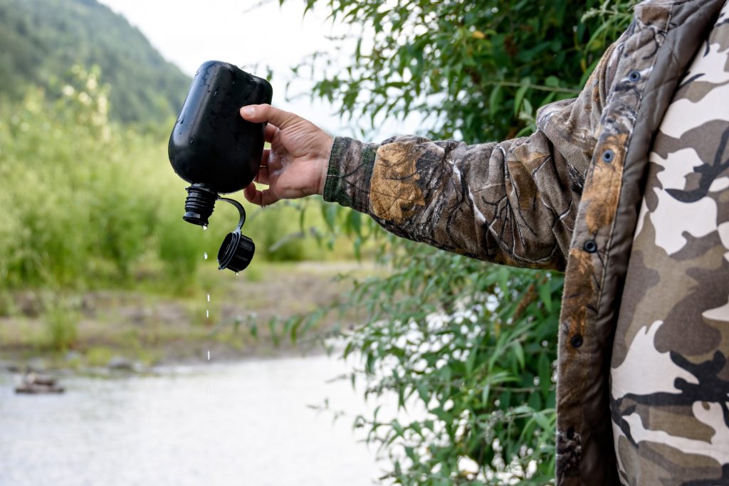 hunter drinking water